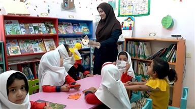 نمایش خلاق با بچه های پیش دبستان